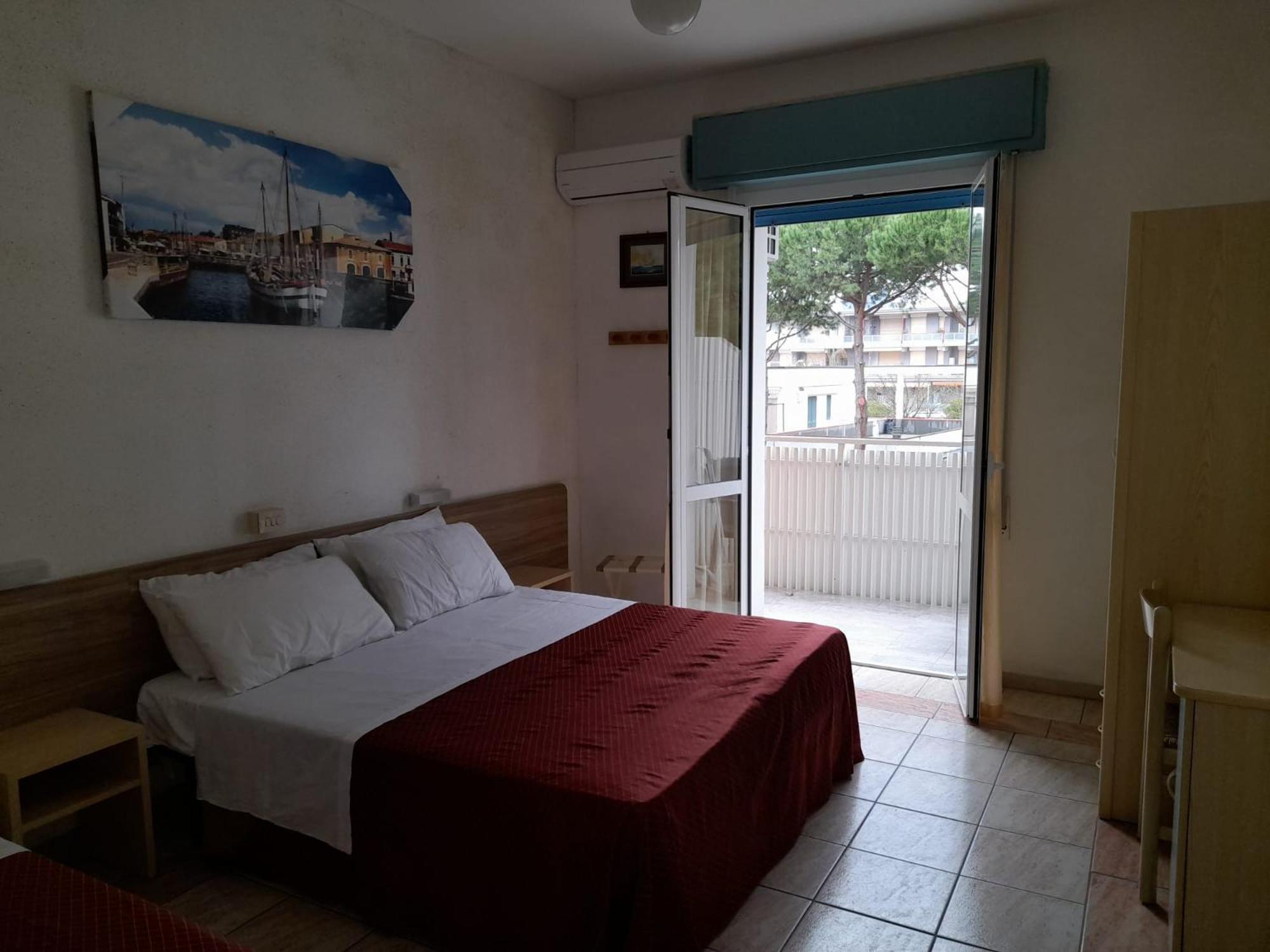 Antony Hotel 3*
